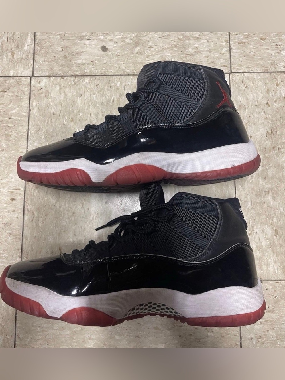 Size 10.5 - Jordan 11 Retro Playoff Bred (2019)
